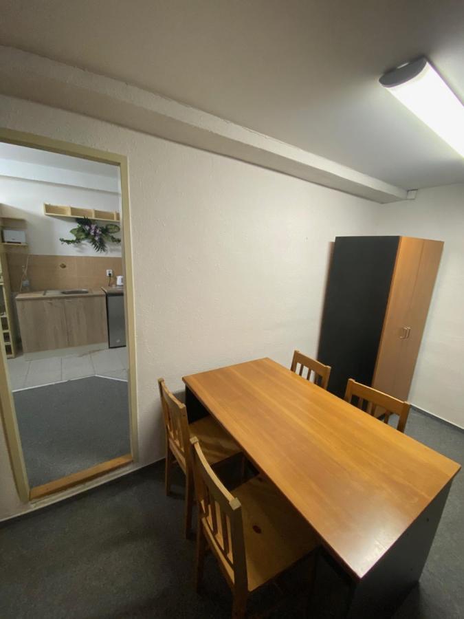 Old Town Apartments R11 Olomouc Bagian luar foto