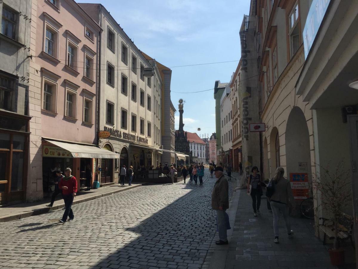 Old Town Apartments R11 Olomouc Bagian luar foto